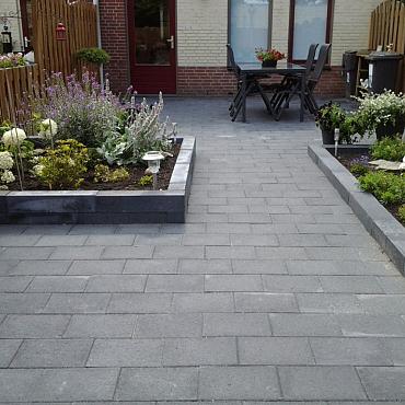 Linia stapelblok Excellence 15x15x60cm zwart