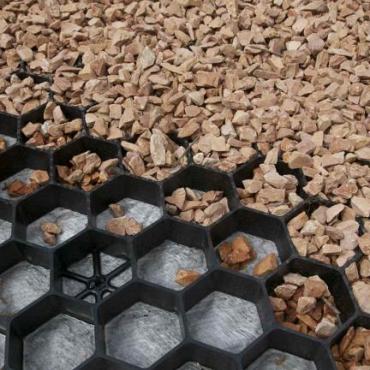 Splitplaat honingraat zwart  3 cm dik 0,96m2 per plaat met typar onderdoek  35.52 m2 per pak 37 stuk