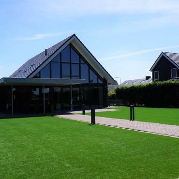 De Kampina 40mm (kunstgras) (bij lijmen blijft de naad altijd enigzins zichtbaar)