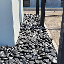Beach Pebbles deep black 50-80 mm big bag (ca. 0,7 m3)